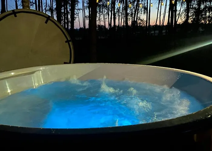 Kasztanowe Wzgorze Na Jurze